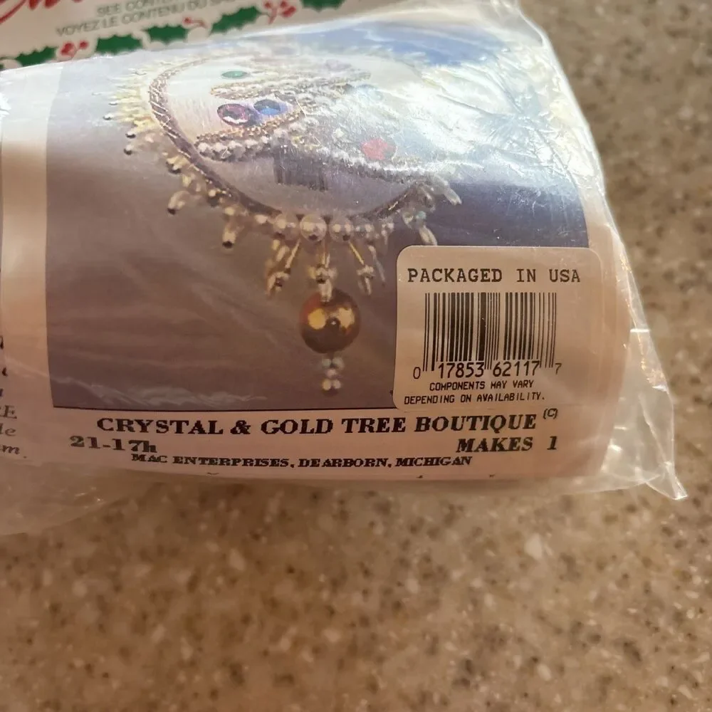 Merri Mac Vintage crystal & gold tree beaded ornament kit. Makes 1 ornament. New